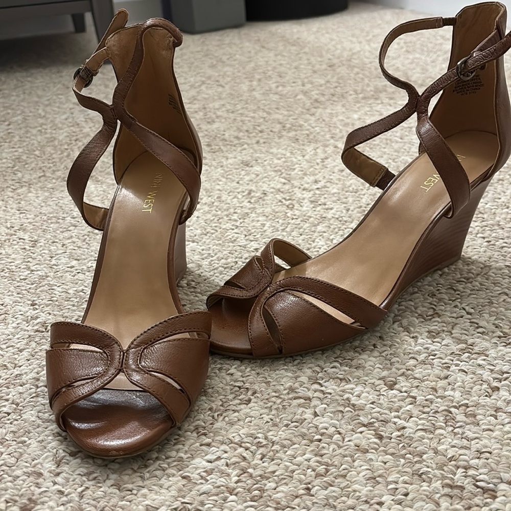 Sandal season!  Rarely worn!